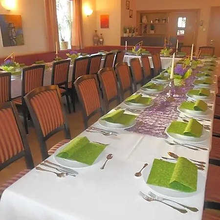 Otel Hotel-gasthof Wilder Mann